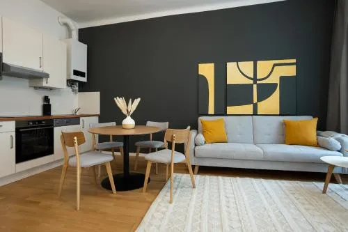 Aesthetic newly renovated apartment located near Belvedere Castle, 15 minutes from Stephansplatz in Wien, Österreich