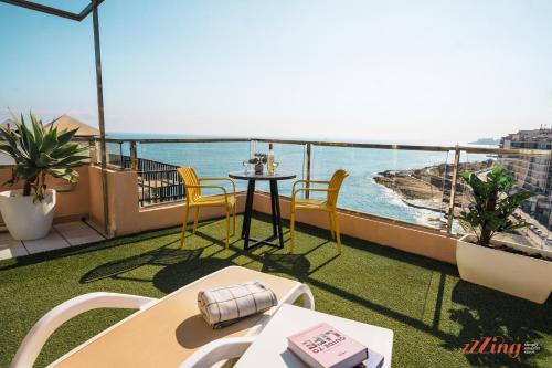 Gorgeous Seaviews from a Stunning Sliema Studio - Tap to explore photos