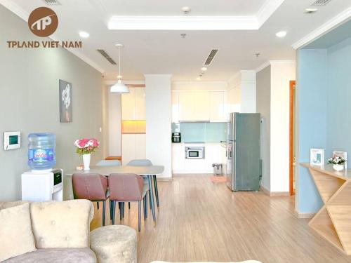Vinhomes Times City 2BR Apt
