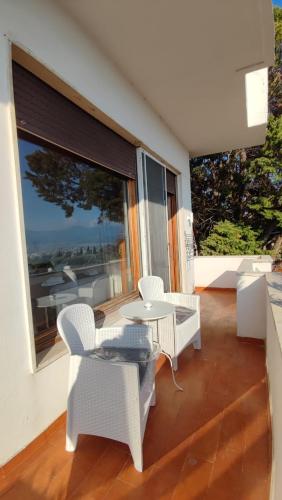 Балкон, B&B Il Giardino di Villa Anna in Трекасе