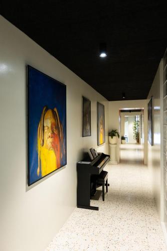 Pepper Lounge & Suite - main image