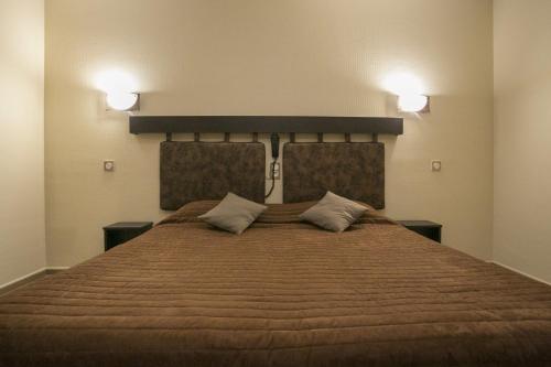 Logis Hotel du Col d'Osquich Room Type - Standard Double Room