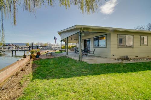 Waterfront Lakeport Rental Home with Private Dock! in Kelseyville