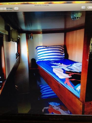 Schiff AHOY, Hotelschiff, Hausboot, Boot, Passagierschiff, Štutgart (fotografie 6)