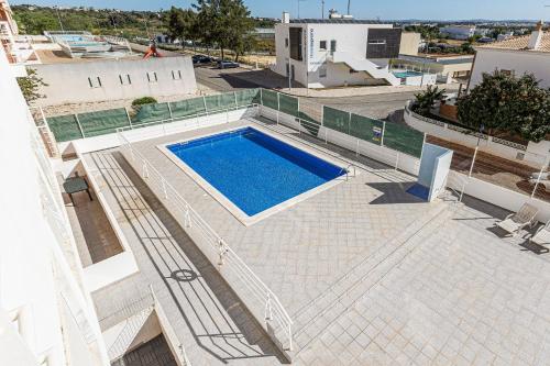  Shinning View Apartment in Armação de Pêra
