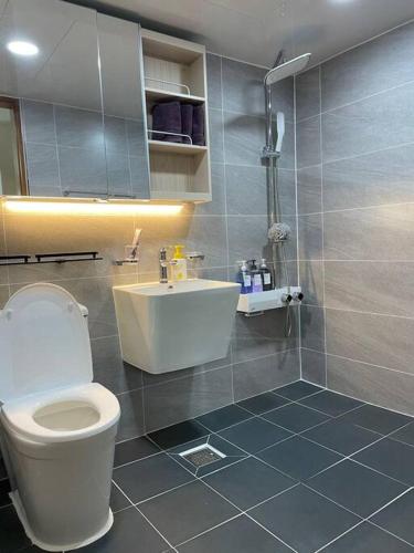 Marong House in Geoje-si