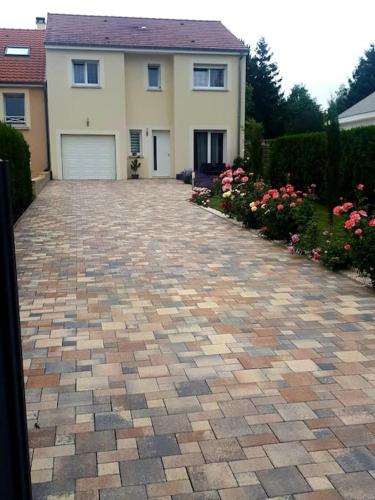 Maison 120 m² à Vigy gîte à louer Glatigny