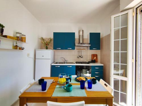 2 bedrooms, 2 beds