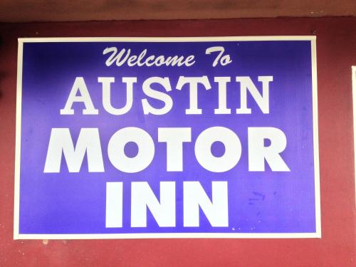 Austin Motor Inn - Elgin