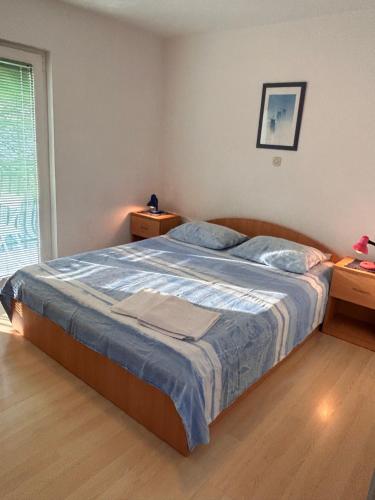 Apartment Alfirev Vodice - image 2