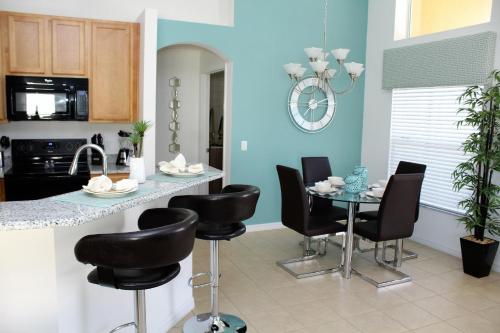 Your 2024 Vacation awaits with Reduced Rates in Davenport, USA