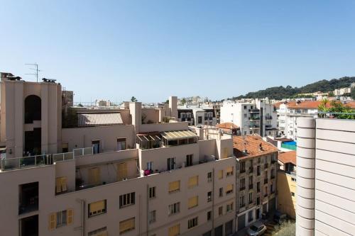L41 Suite Paladium 8pax 4rooms balcony WIFI AC, Nice (fotografie 8)