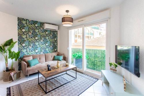 L44 1BDR Flat 10mins walk to port/Balcon, Parking, AC, Nice (fotografie 8)