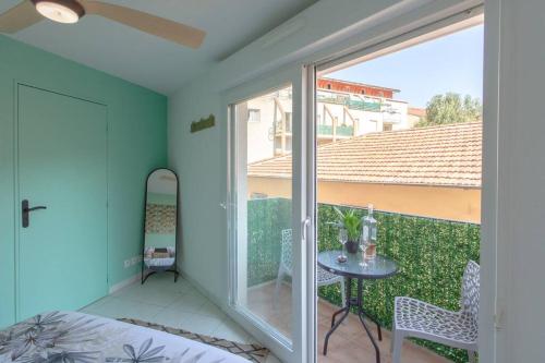 L44 1BDR Flat 10mins walk to port/Balcon, Parking, AC, Nice (fotografie 9)