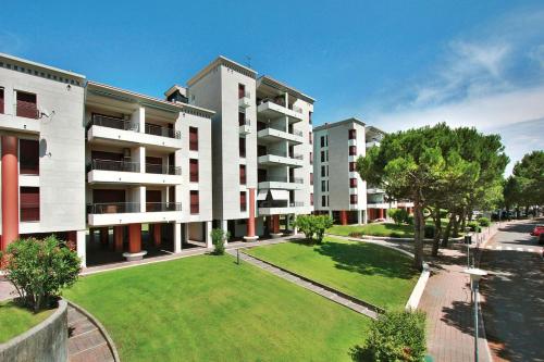 Residenza Porta Del Mare - Apartment - Lignano Sabbiadoro