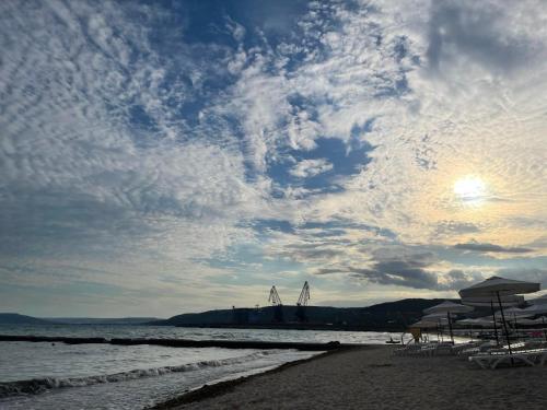 Sea Sky View Apartments