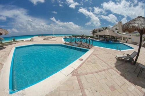 Apartamento en Zona Hotelera frente a la Playa Quintana Roo, México, Cancún (fotografie 5)
