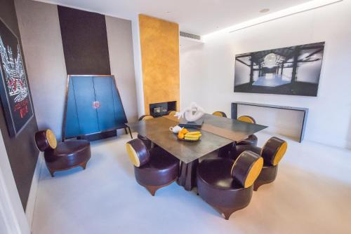 451693471 Piazza di Spagna 9
