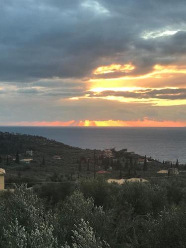 Family sea view villa with Private pool Family sea view villa with Private pool