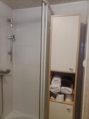 One-Bedroom Chalet image 3