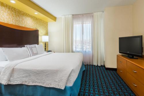 Fairfield Inn & Suites – Buffalo Airport