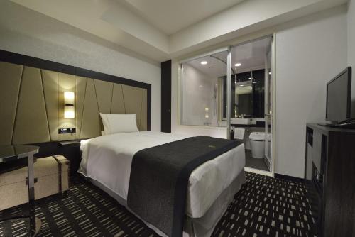 Premium Comfort Single Room with Complimentary Breakfast