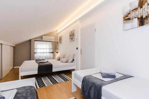 Three-Bedroom Apartment image 10