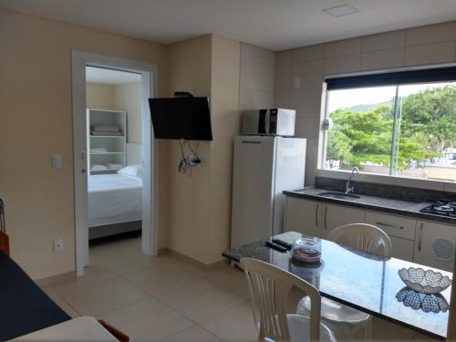Apartment with Sea View image 7