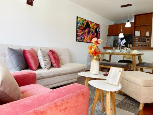 SPACIOUS LOFT FAMILY