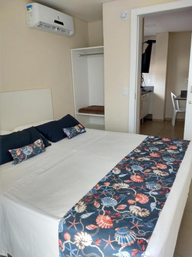 Apartment with Sea View image 3