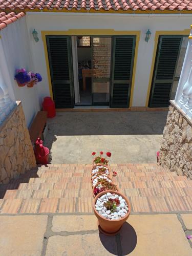 Exterior view, B&B Quinta da Romazeira in São Bartolomeu De Messines