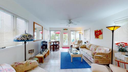 Paradise Lane - image 9