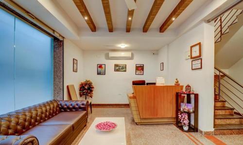 Crystal Suites - image 4