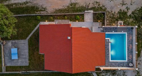 Holiday house Karla in กาโลวัซ