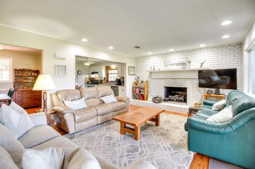 Waterfront Baisdens Bluff Home with Dock and Views! - image 3