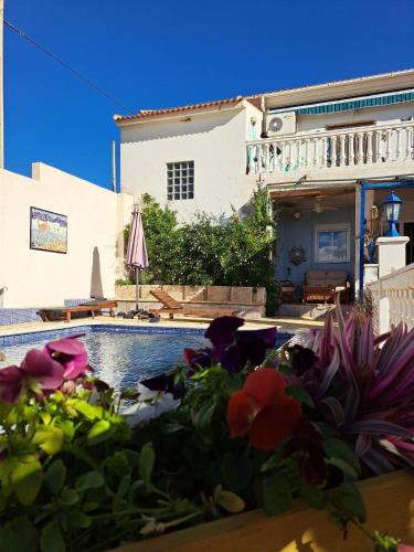 A szálláshely kívülről, Casa de los Suenos Granada in Cacín