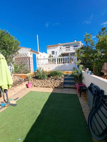 Kert, Casa de los Suenos Granada in Cacín