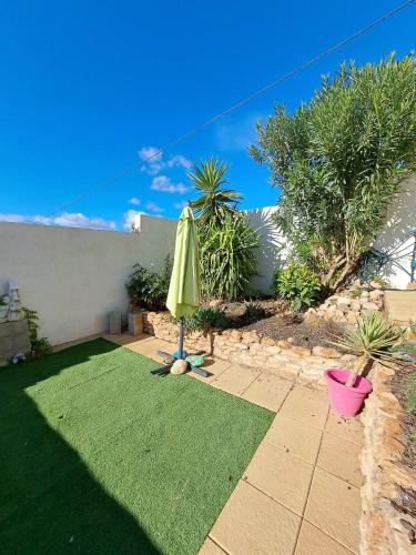 Kert, Casa de los Suenos Granada in Cacín