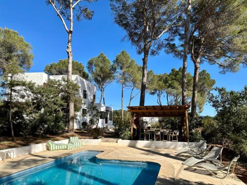 Spacious & Luxury villa in centre Ibiza