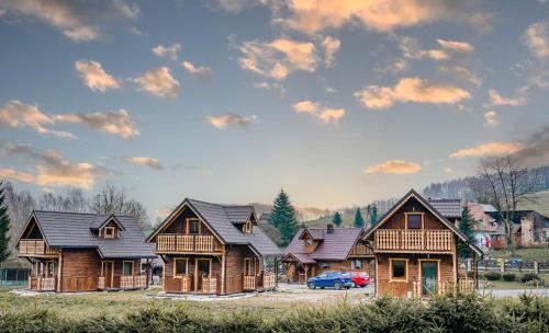 Gorskie Chatki Krysi i Piotrka Perlowy - Scinawa