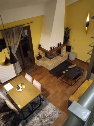 REST SUITE On The Pedestrian Street - Apartment - Kalávrita