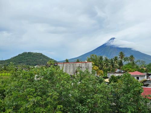 Spacious 5-bedroom, 4-bath townhouse in Legazpi City, Legazpi (foto 9)