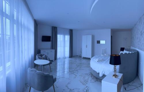 UJVARA HOTEL - image 6