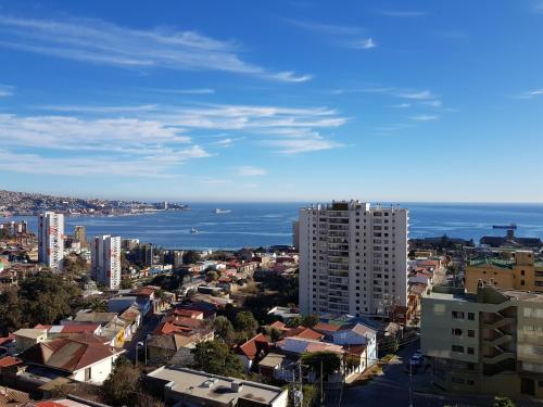 Hermoso dpto con Vista a bahía completo de amor en Cerro Placeres