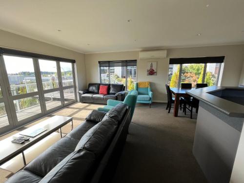 Glenrydge in เทกาโปเลค