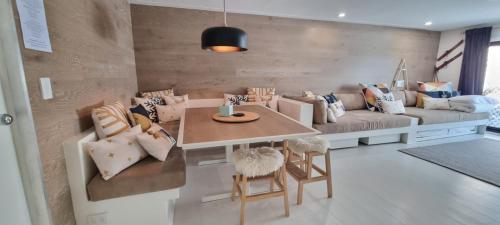 Cedarwood Apartments in Falls Creek