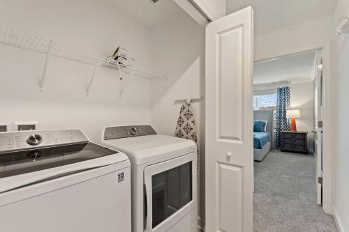 Blue Beach at Storey Lake by Shine Villas #400 townhouse, Kissimmee (Foto 8)