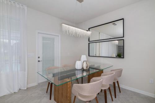 Sun Traveler Solterra by Shine Villas #113 townhouse in Davenport, USA