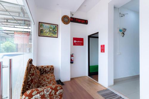 RedDoorz near Hang Nadim Batam Airport