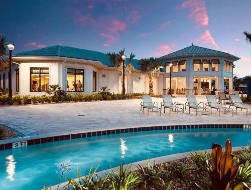Four-Bedroom Holiday Home image 4